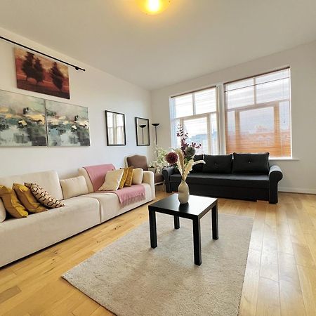 Cosy River View Flat At Temple Bar Dublin Exterior photo
