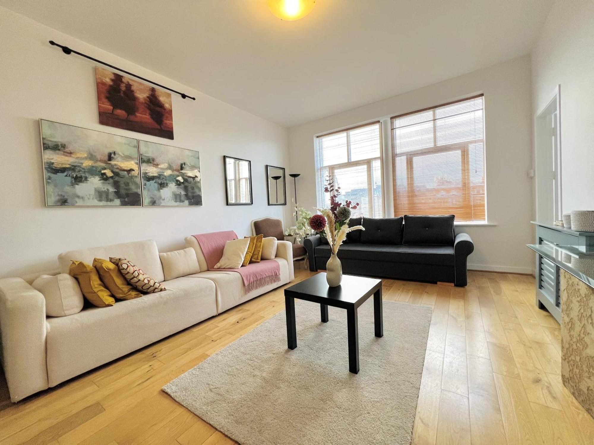 Cosy River View Flat At Temple Bar Dublin Exterior photo
